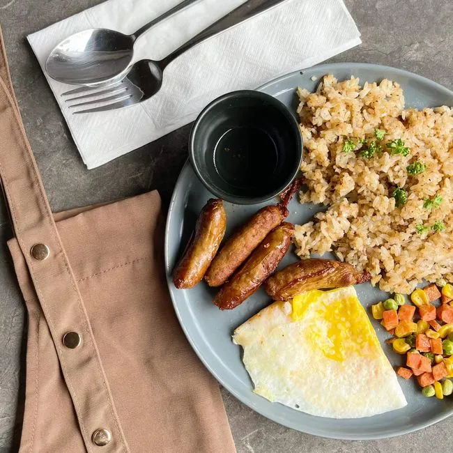 A brunch plate served at the cafe